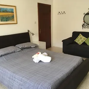 pembroke-suites.hotelssaintjulians.com/